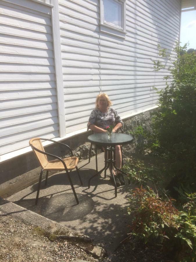 Mo Gardsferie-Pers Frukthage Villa Øystese Екстериор снимка